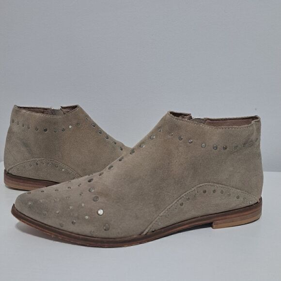 Free People Aquarian Studded Leather Distressing Suede Ankle Boots Taupe Size 6 - Picture 12 of 17